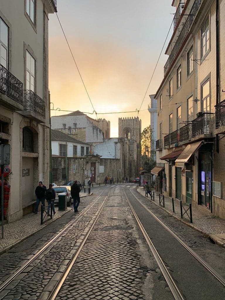 Augusto Lisboa - Alfama